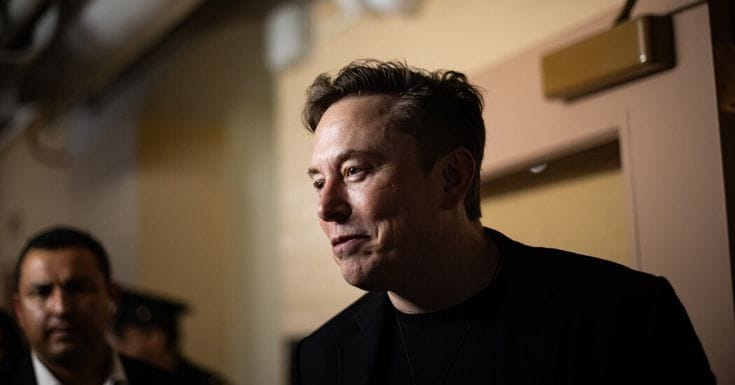 Elon Musk prevê o fim dos smartphones e aposta em dispositivos totalmente guiados por IA